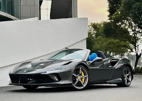 Ferrari F8 2020