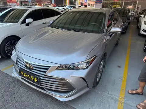 Toyota 亚洲龙 2021