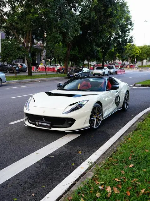 Ferrari 812 2020