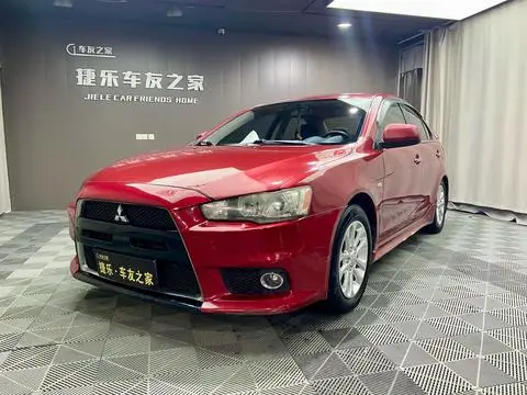 Mitsubishi 翼神 2012