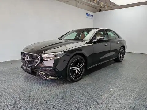 Mercedes-Benz E-Class 2025