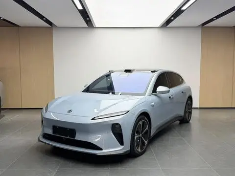 NIO ET5 2024