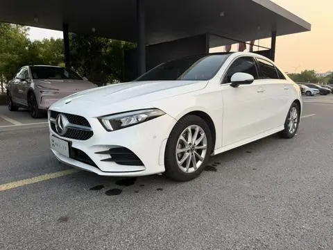 Mercedes-Benz A-Class 2020 — фото 1