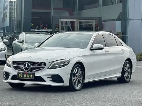 Mercedes-Benz C-Class 2019