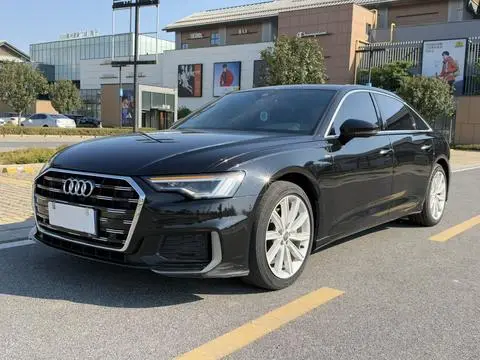Audi A6L 2019 — фото 1