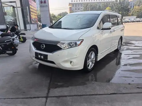 Nissan 贵士 2015