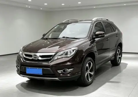 BYD S7 2015