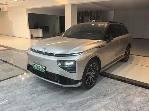 XPeng 小鹏G9 2022