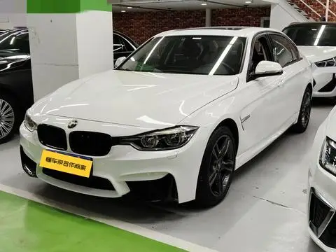 BMW 3 Series 2018 — фото 1