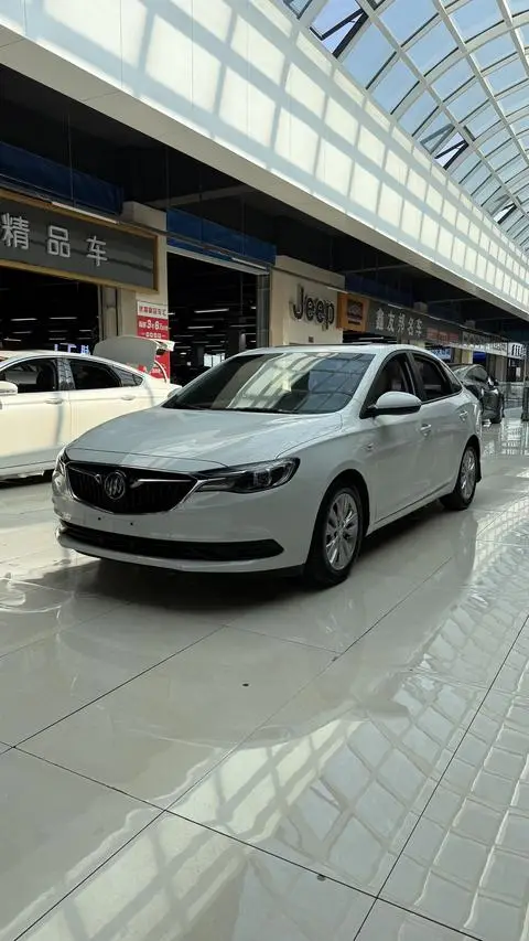 Buick Excelle GT 2018 — фото 1
