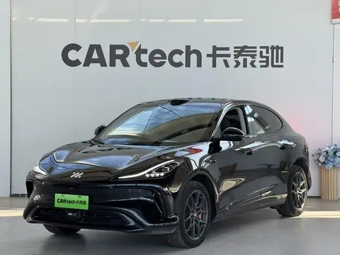 IM Motors 智己LS6 2023