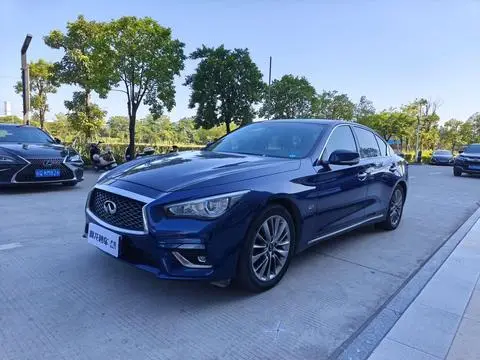 Infiniti Q50L 2018 — фото 1