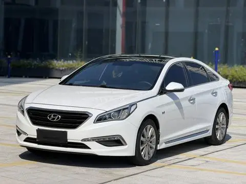 Hyundai 索纳塔九 2015 — фото 1