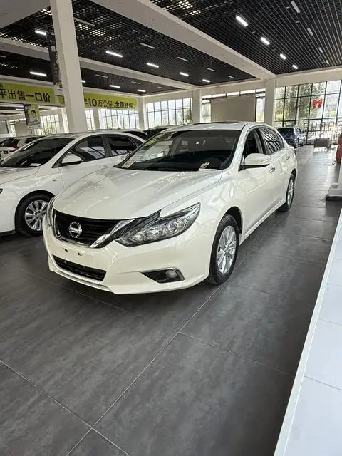 Nissan Teana 2016