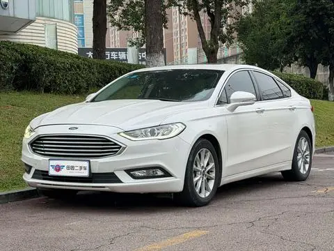 Ford Mondeo 2017 — фото 1