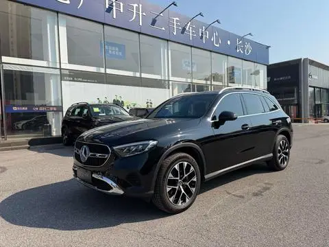 Mercedes-Benz GLC 2023