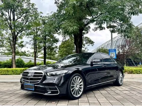Mercedes-Benz S-Class 2023