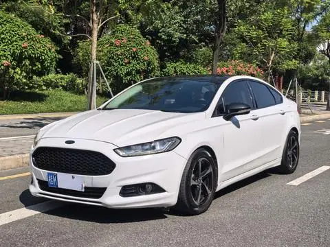 Ford 蒙迪欧 2013