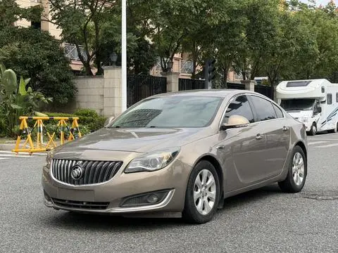 Buick Regal 2015 — фото 1
