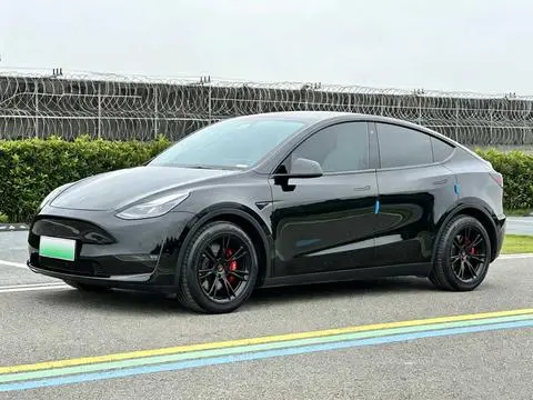 Tesla Model Y 2022 — фото 1
