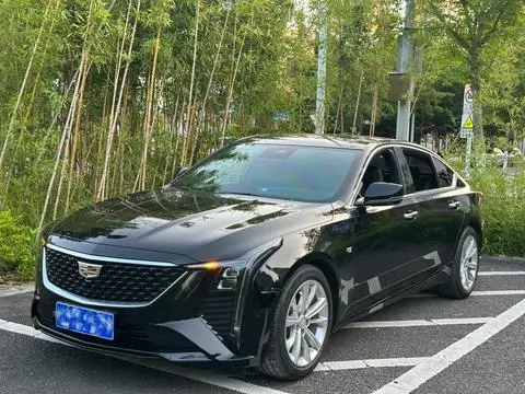 Cadillac CT5 2023 — фото 1
