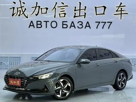 Hyundai Elantra 2022 — фото 1
