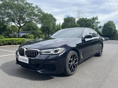 BMW 5 Series 2023 — фото 1