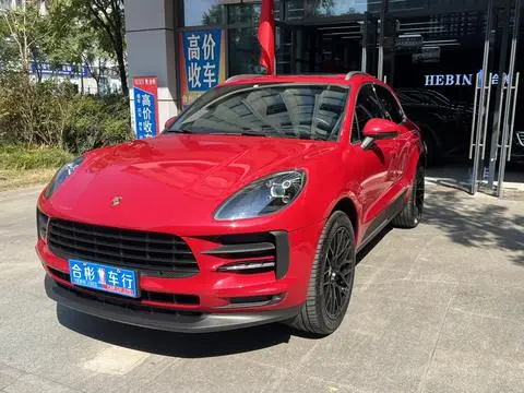 Porsche Macan 2021
