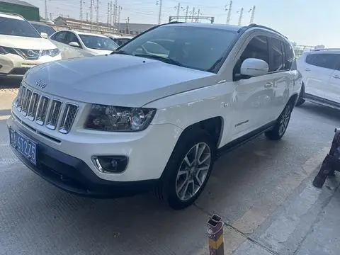 Jeep 指南者 2014