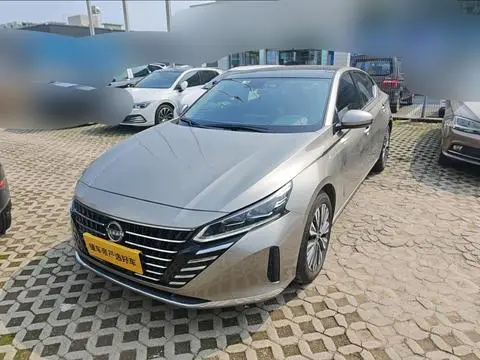 Nissan Teana 2025