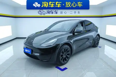Tesla Model Y 2023 — фото 1
