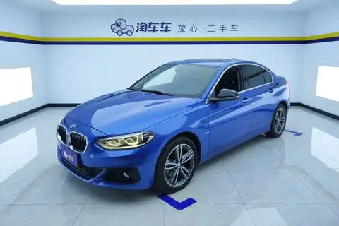 BMW 1 Series 2018 — фото 1