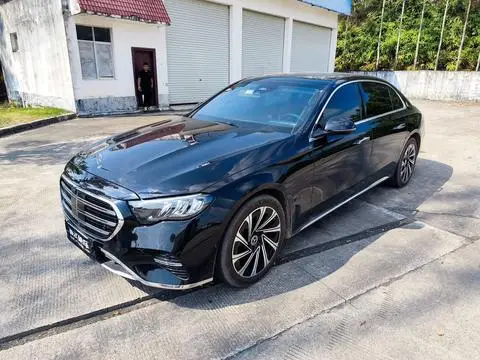 Mercedes-Benz E-Class 2025