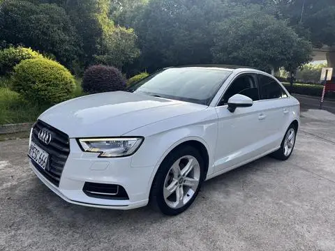 Audi A3 2020 — фото 1