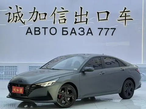 Hyundai Elantra 2022 — фото 1