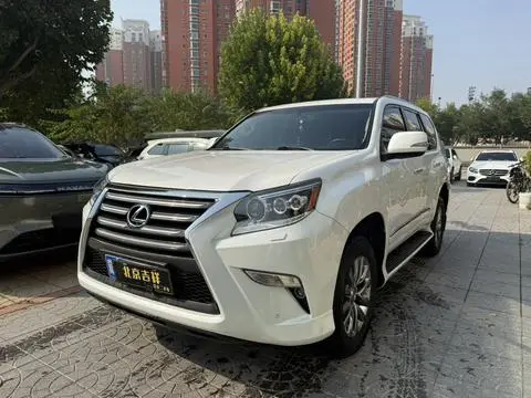 Lexus GX 2019 — фото 1