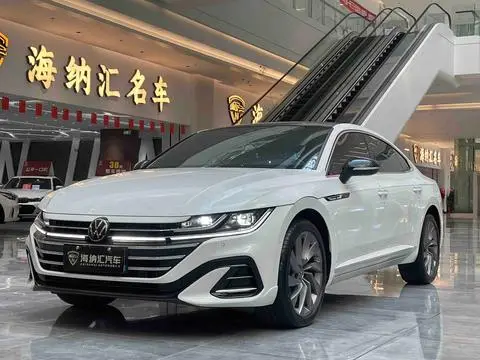 Volkswagen CC 2024