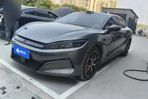 BYD Han L DM 2025
