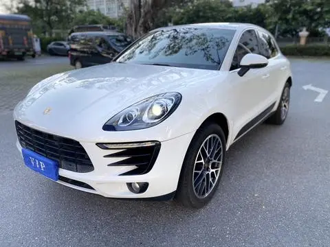 Porsche Macan 2014