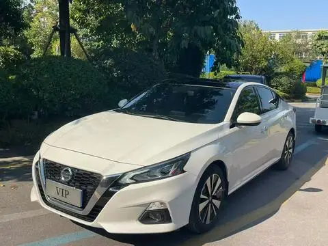 Nissan Teana 2021