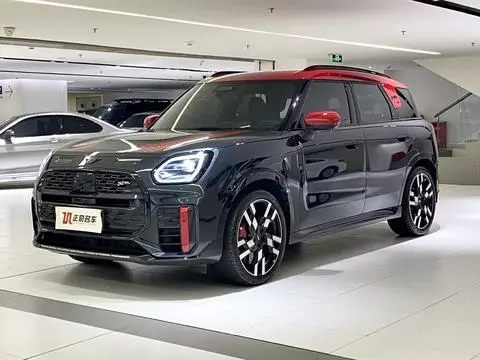 MINI JCW COUNTRYMAN 2024
