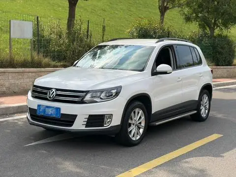 Volkswagen Tiguan 2017 — фото 1