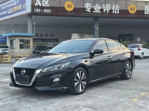 Nissan Teana 2021 — фото 1