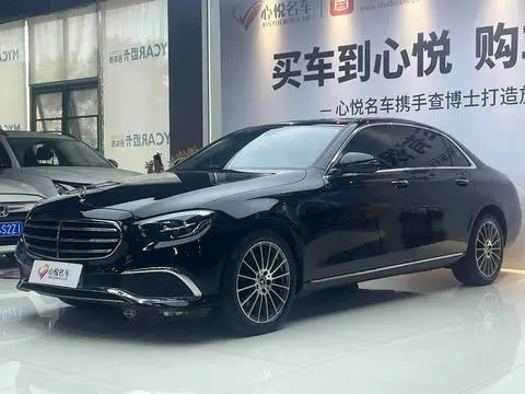 Mercedes-Benz E-Class 2022