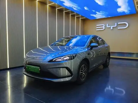 BYD Seal05 DM 2025