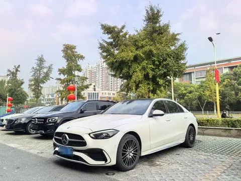 Mercedes-Benz C-Class 2023 — фото 1