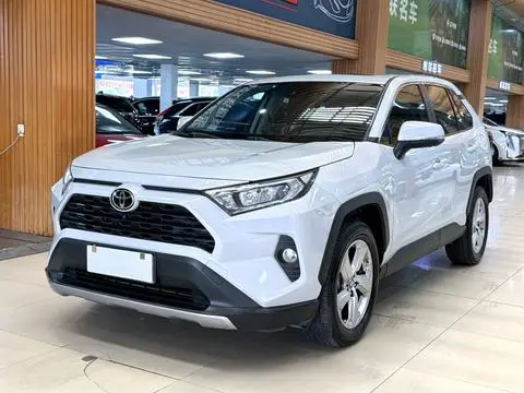 Toyota RAV4 2021