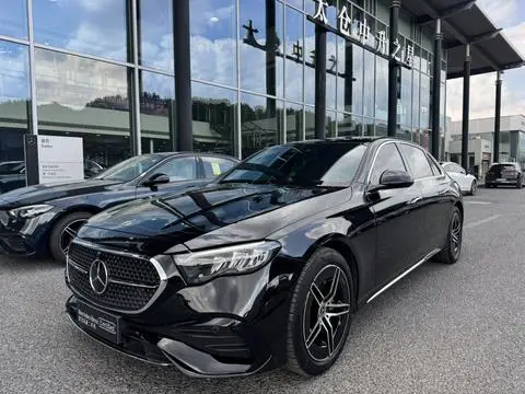 Mercedes-Benz E-Class 2024