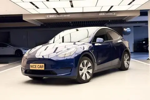 Tesla Model Y 2022 — фото 1