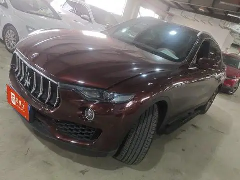 Maserati Levante 2021